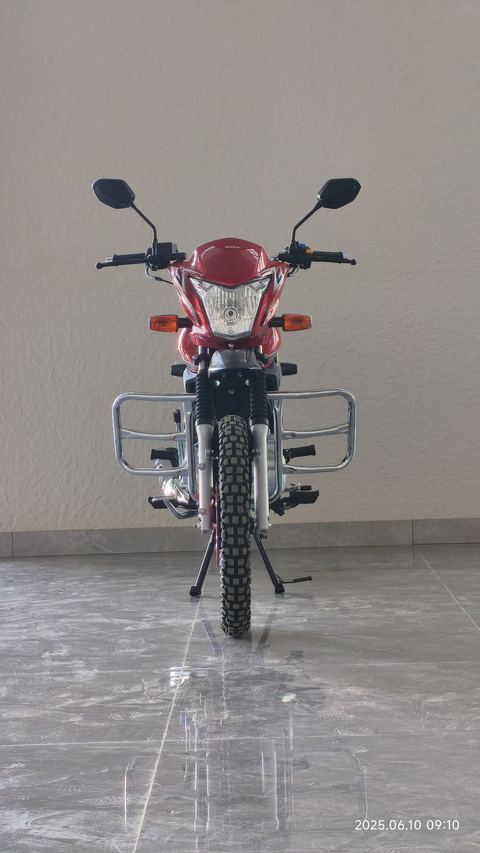 NM150 R-AVANGER On-Road Motorcycles — factory photograph