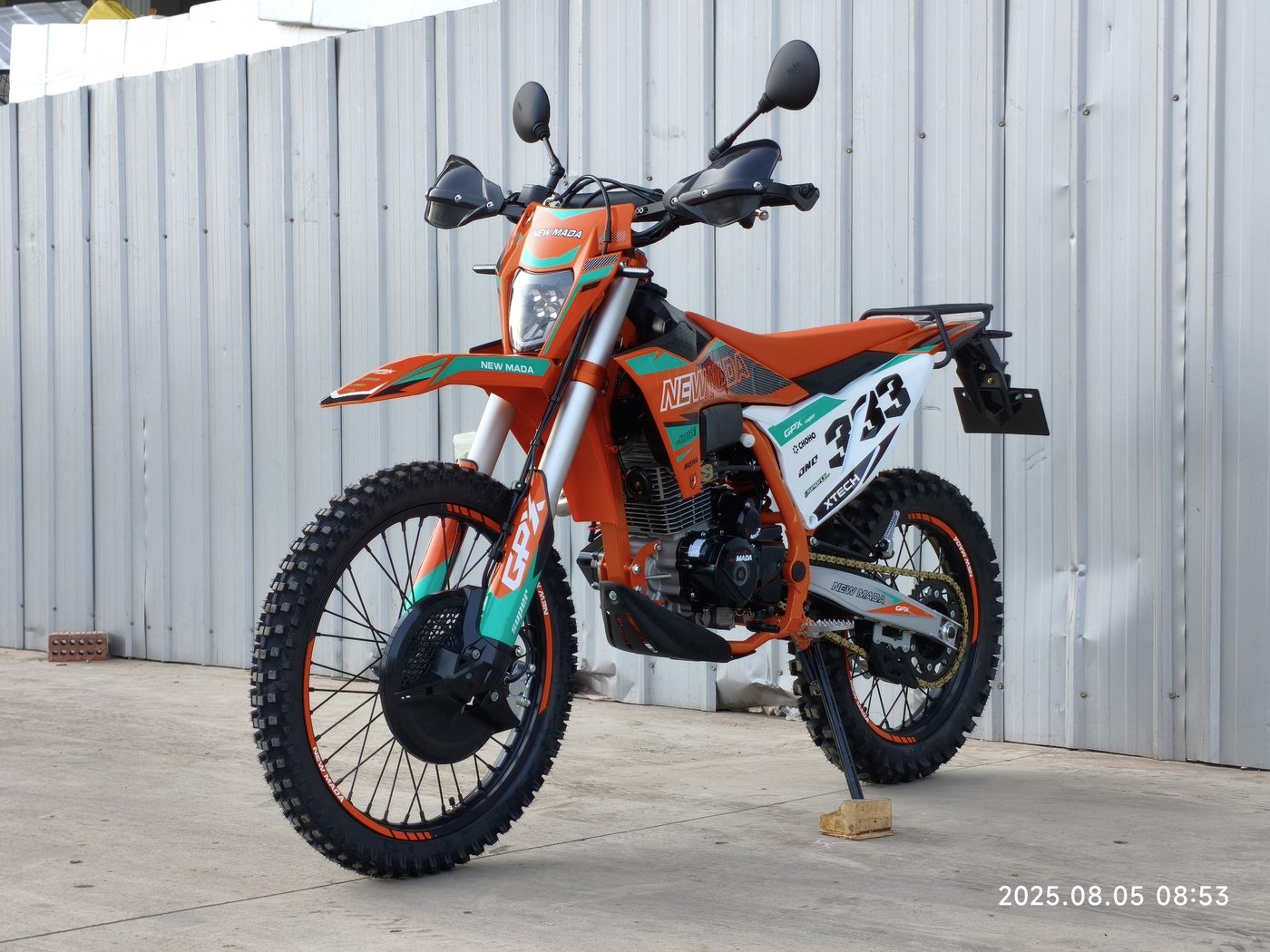 NM300GY 333 Off-Road Motorcycles — factory photograph