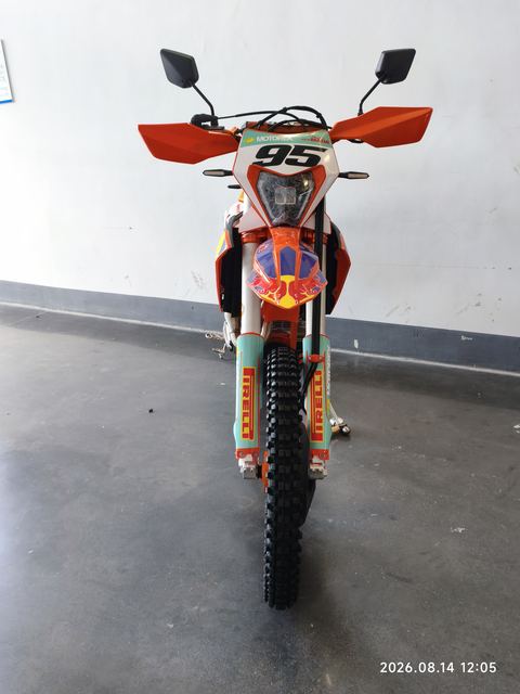 NM300GY KP24 Off-Road Motorcycles — factory photograph